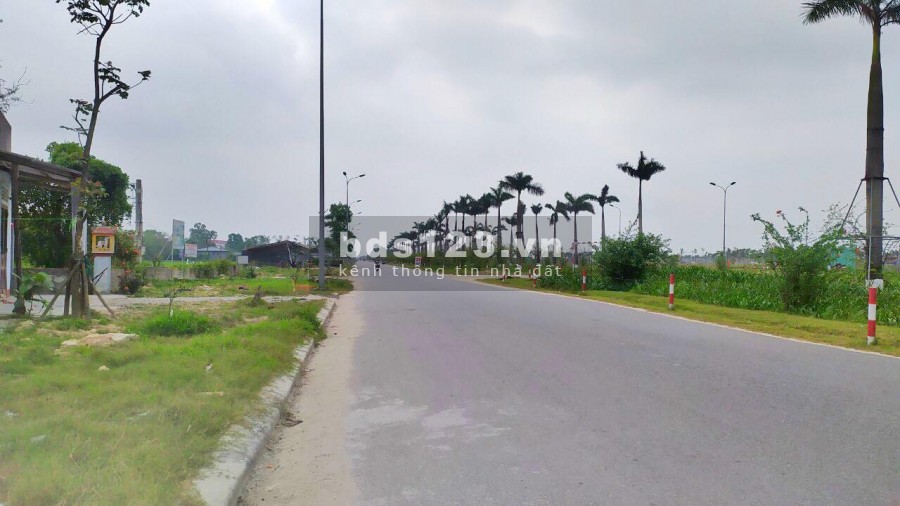 ĐẤT MẶT TIỀN TRỤC 60M CẠNH ROYAL PARK - HÀNG HIẾM GIÁ SIÊU ĐẦU TƯ. LH 0702_788_074 MS VÂN