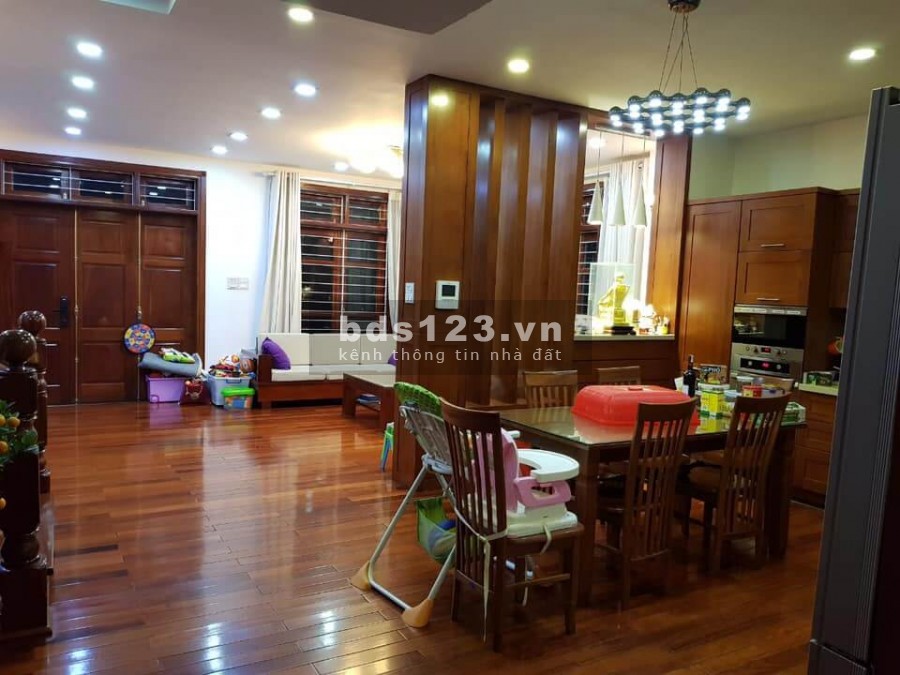 BIỆT THỰ LÔ GÓC 3 MẶT THOÁNG HỒ TÙNG MẬU
