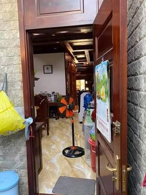 CHỈ 18 TỶ 118M2 4 TẦNG BTCT, THANG MÁY XỊN, 2 MẶT TIỀN HẺM Ô TÔ TRÁNH TẶNG 95% NỘI THẤT CAO CẤP
