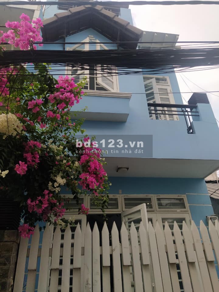 Bán nhà 3 tầng Lê Quang Định phường 5 Bình Thạnh 44m2 giá 5,3 tỷ