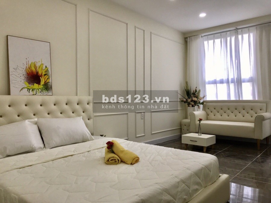 Bán gấp căn hộ Orchard Park View giá 2.18 tỷ / 37m FULL NT cao cấp để ở, gọi 0902.751568 xem nhà