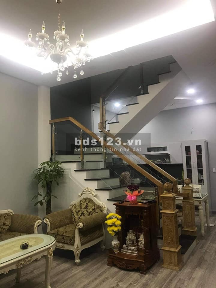 Bán nhà Thân Nhân Trung Phường 13 Tân Bình - 50m2 4 tầng 5PN full nội thất - Giá chỉ 6 tỷ TL