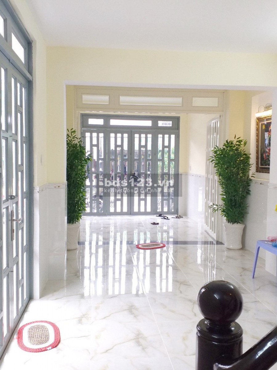 Nhà căn góc 2lầu/ST mặt tiền đường Nguyễn Duy P9 Q8