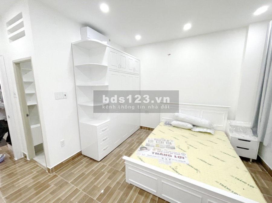 Nhà đẹp lung linh hẻm141 Tám Danh P4Q8 (SH hoàn công) Full nội thất