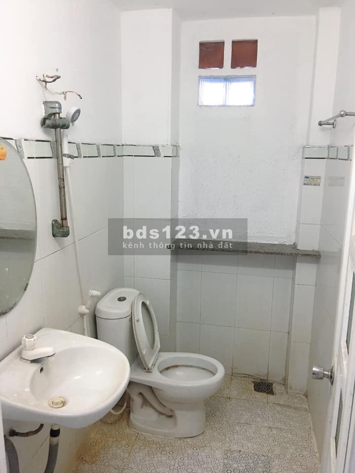 Bán nhà 3 tầng Lê Quang Định phường 5 Bình Thạnh 44m2 giá 5,3 tỷ