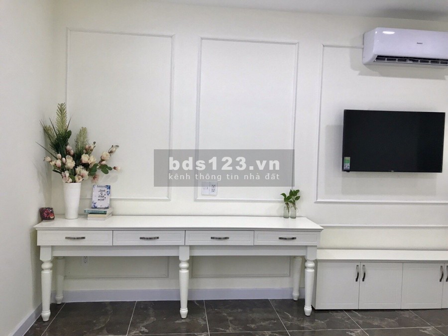 Bán gấp căn hộ Orchard Park View giá 2.18 tỷ / 37m FULL NT cao cấp để ở, gọi 0902.751568 xem nhà