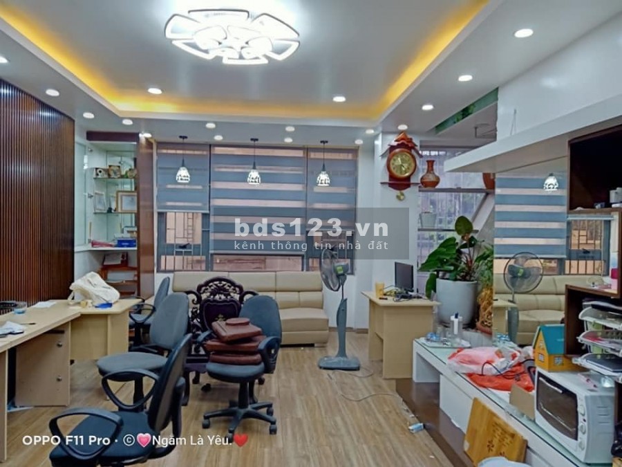 Bán nhà phố Nguyễn Khuyến, Đống Đa. Lô góc, vỉa hè, ô tô, KD. 110m2 MT6m 20tỷ