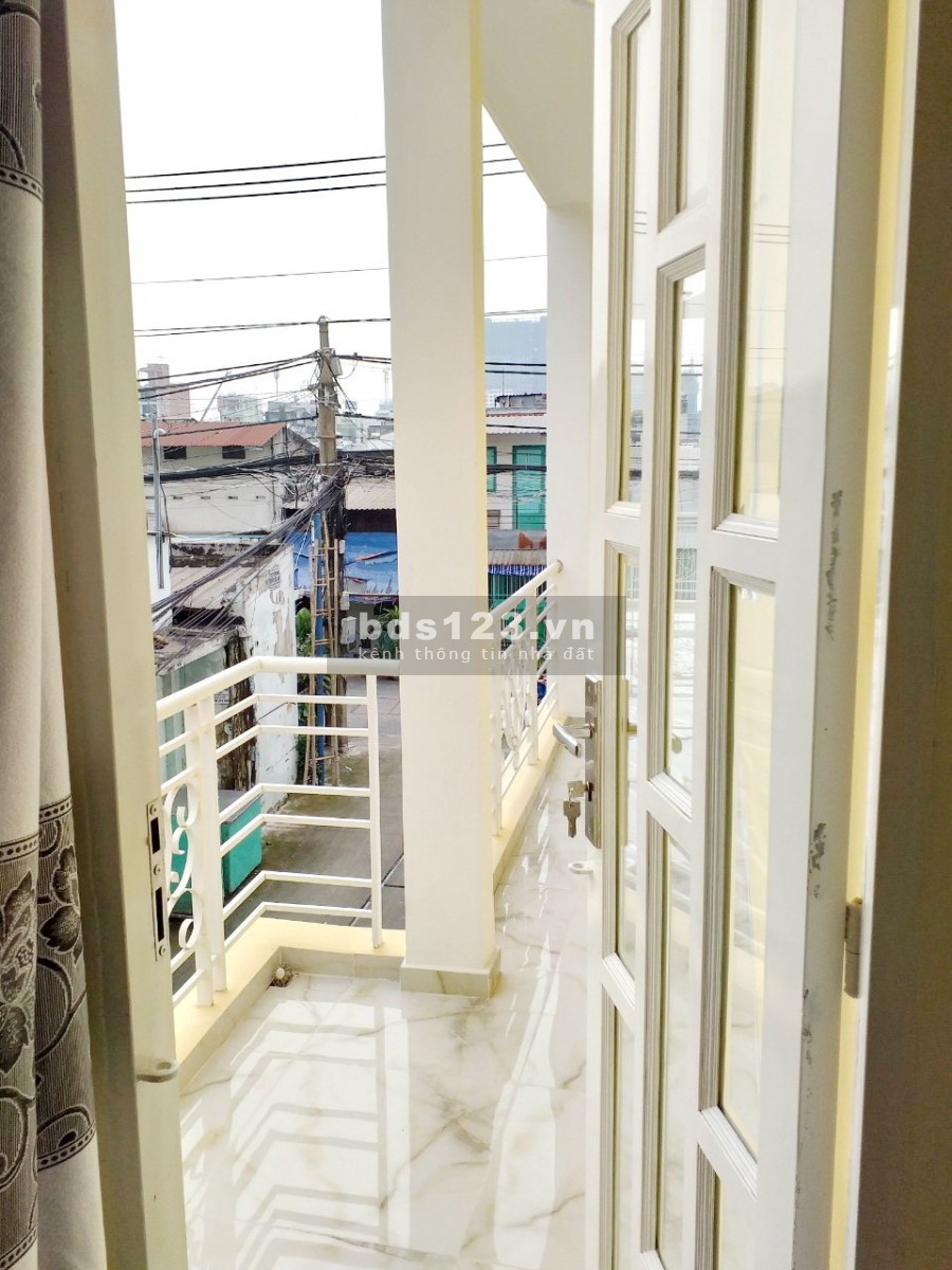 Nhà căn góc 2lầu/ST mặt tiền đường Nguyễn Duy P9 Q8
