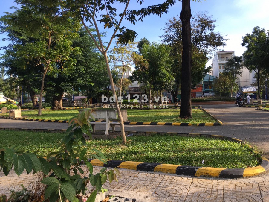 Bán nhà đường Tây Thạnh, Tân Phú, 30m2, giá 2 tỉ 85