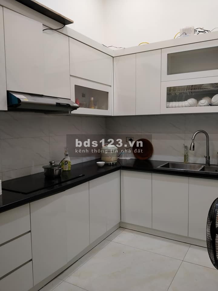 HOA HẬU TRỌ CCMN THANH XUÂN LÔ GÓC Ô TÔ TRÁNH CHO THUÊ 50TR/TH 7TỶ