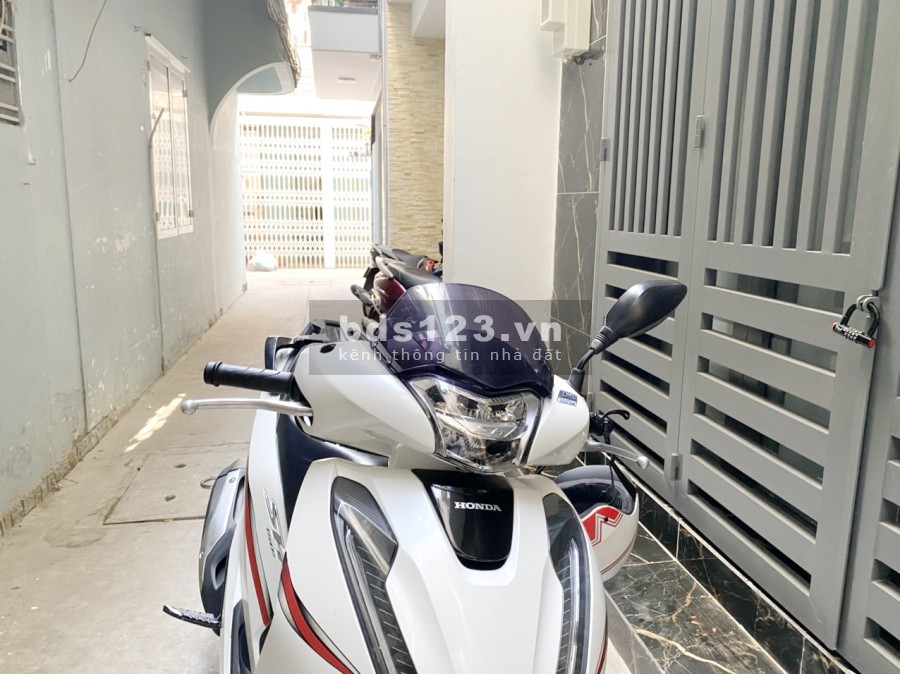 Nhà đẹp lung linh hẻm141 Tám Danh P4Q8 (SH hoàn công) Full nội thất