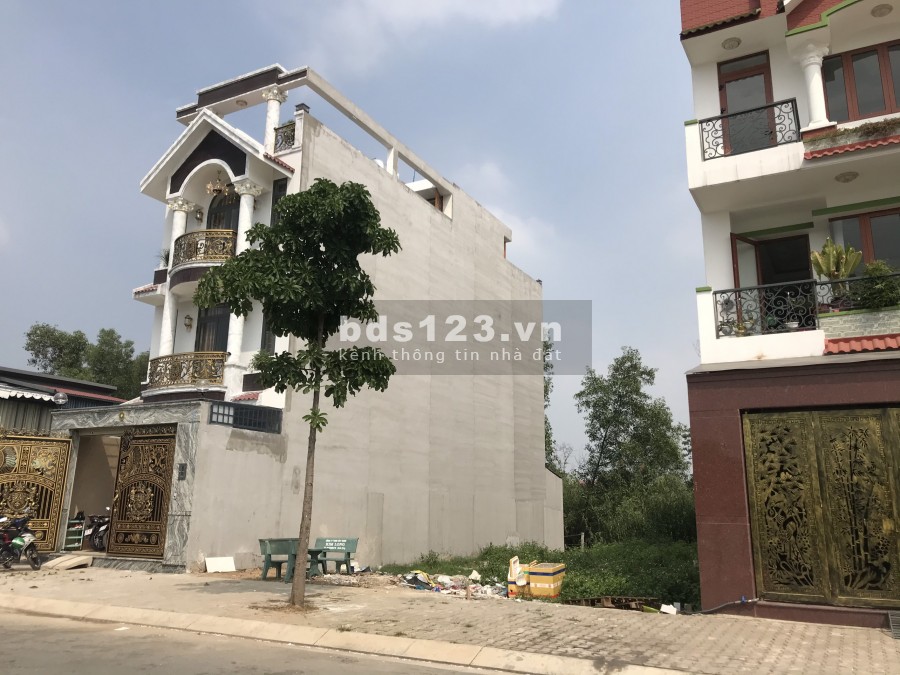 Kẹt tiền cần bán gấp lô đất 84m2 đường số 7 (Trần Văn Giàu)