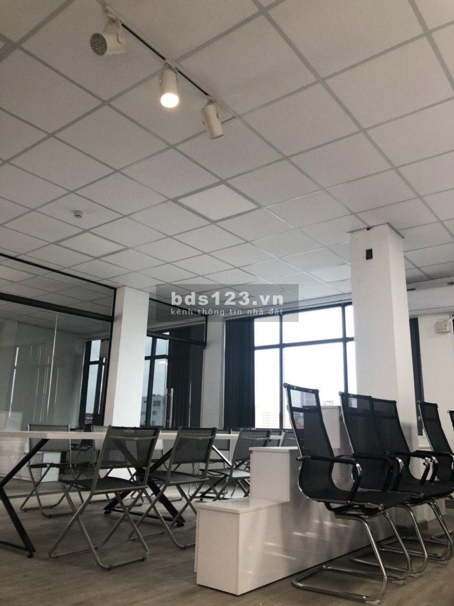 CHO THUÊ VP mặt tiền Đ.B.Phủ đối diện Landmark 81