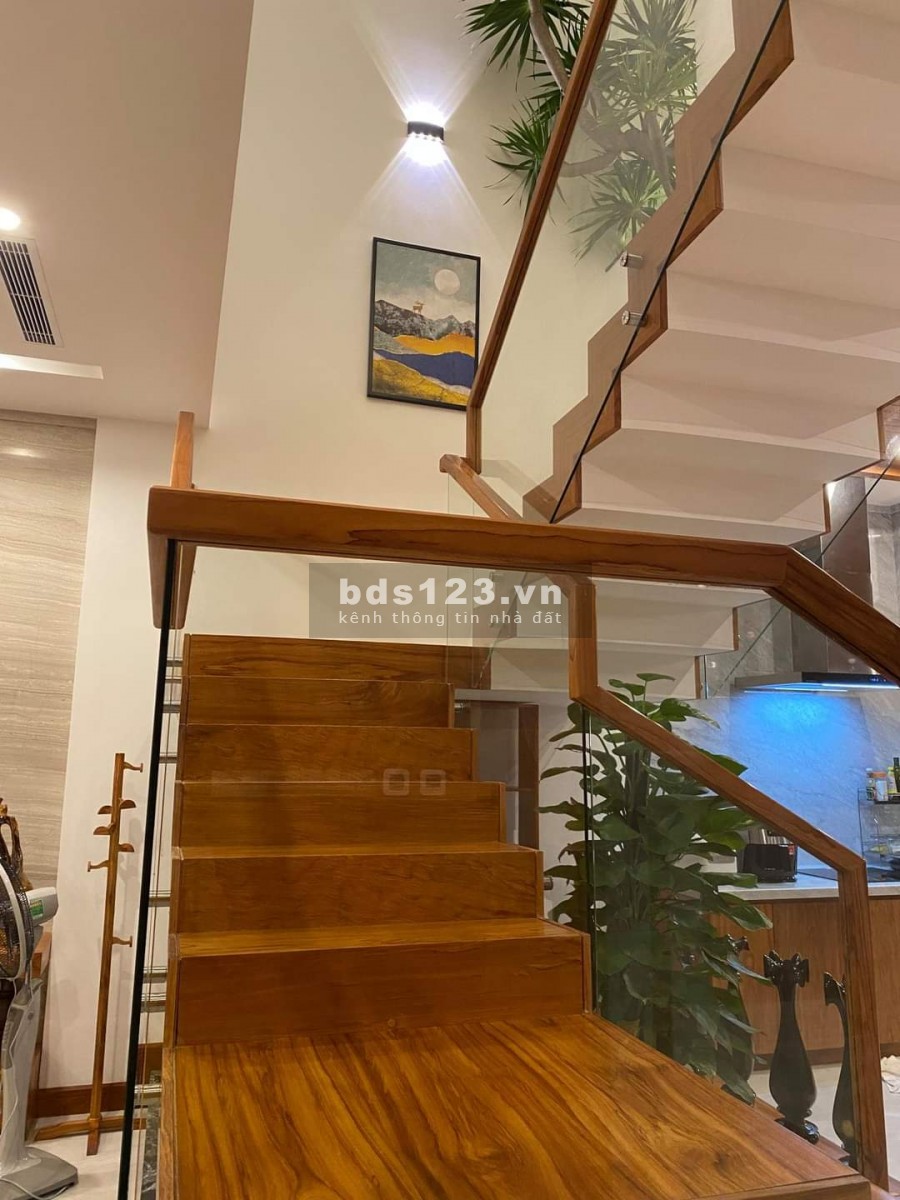 NHÀ 1 TRỆT 2 LẦU SHR (4x28)CHỈ 1ty4 Nhận Nhà ở ngay, ngân hàng hỗ trợ trong 30 năm