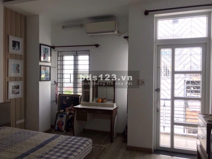 Cho Thuê Nhà NC HXH Thạnh Lộc 17 Nhà 1 trệt 1 lầu Dt 4,5x13,5 + nhà 3pn + 3wc