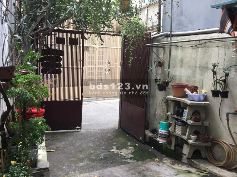 Bán nhà HXH sát Mặt Tiền Phùng Văn Cung P4 Phú Nhuận, 138m2 chỉ 12.8Tỷ