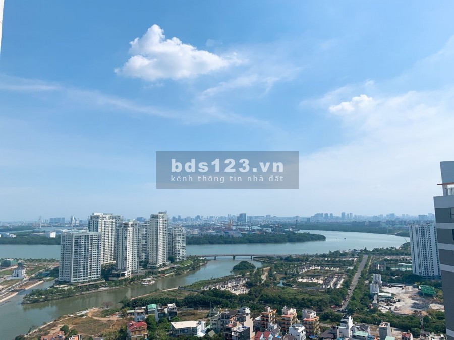 Tin thật 100% bán căn hộ 3PN - 89m2 view đẹp, tầng trung giá 4.3 tỷ bao thuế phí, LH: 0902691920