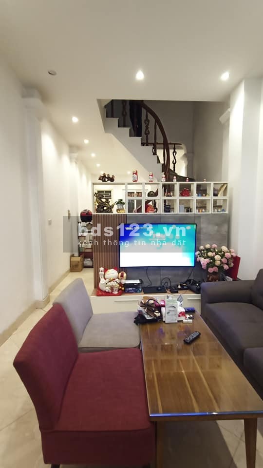 Bán nhà phố Láng 40mx4T lô góc MT 4m giá chỉ 3ty6 Láng Hạ Đống Đa - 0969040000