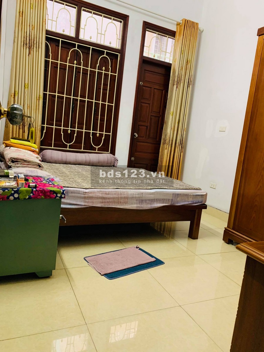 Mặt ngõ 47 Khương Trung, 37m2 * 4T, kinh doanh, ngõ thông, giá 3,2 tỷ.
