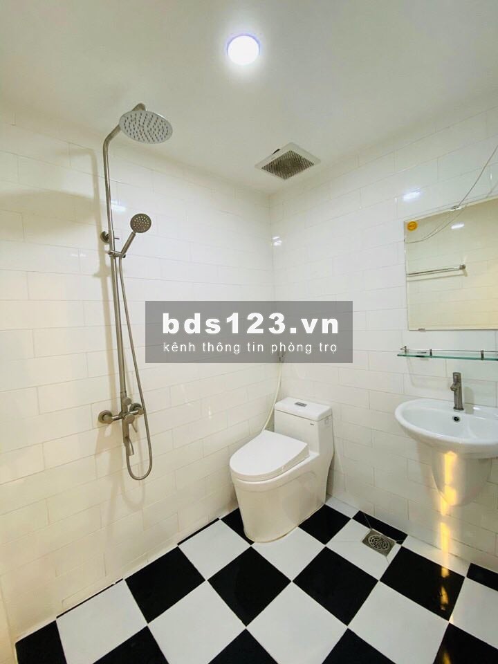 Cho thuê phòng có gác trên Bùi Quang Là, Quận Gò Vấp