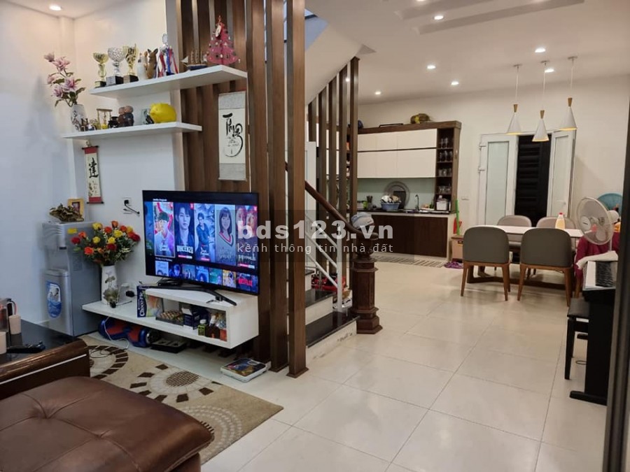 Biệt Thự Sân Vườn Mini Quan Nhân 94m2 - Gần Oto - Ngõ 3m - Chủ Tự Xây Cực Hiện Đại