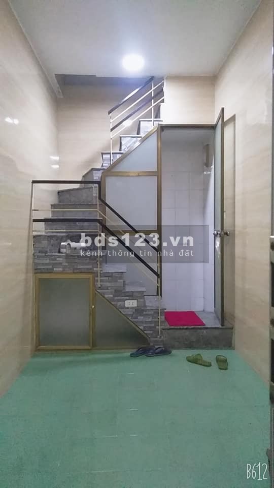Bán nhà, Văn Hương, Đống Đa, Cách mặt phố 100m. Gía chỉ 1.65 tỷ
