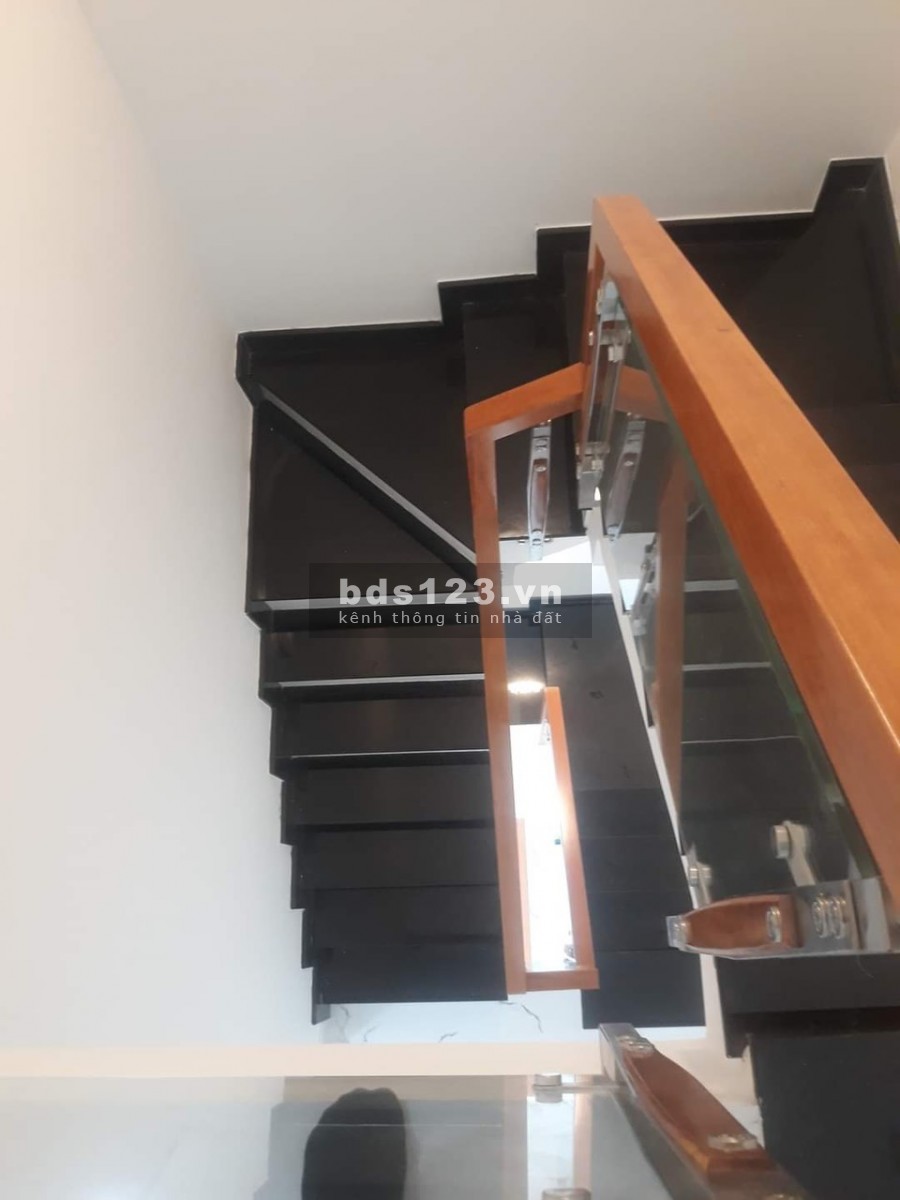 Bán nhà hẻm xe hơi Vườn Điều, Phường Tân Quy, Quận 7