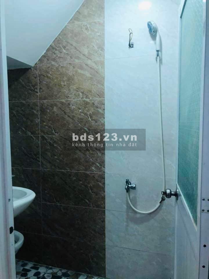 Nhà Mặt tiền, Lạc Long Quân, Quận 11, 40 m2, 3 tầng chỉ 8 tỷ 15