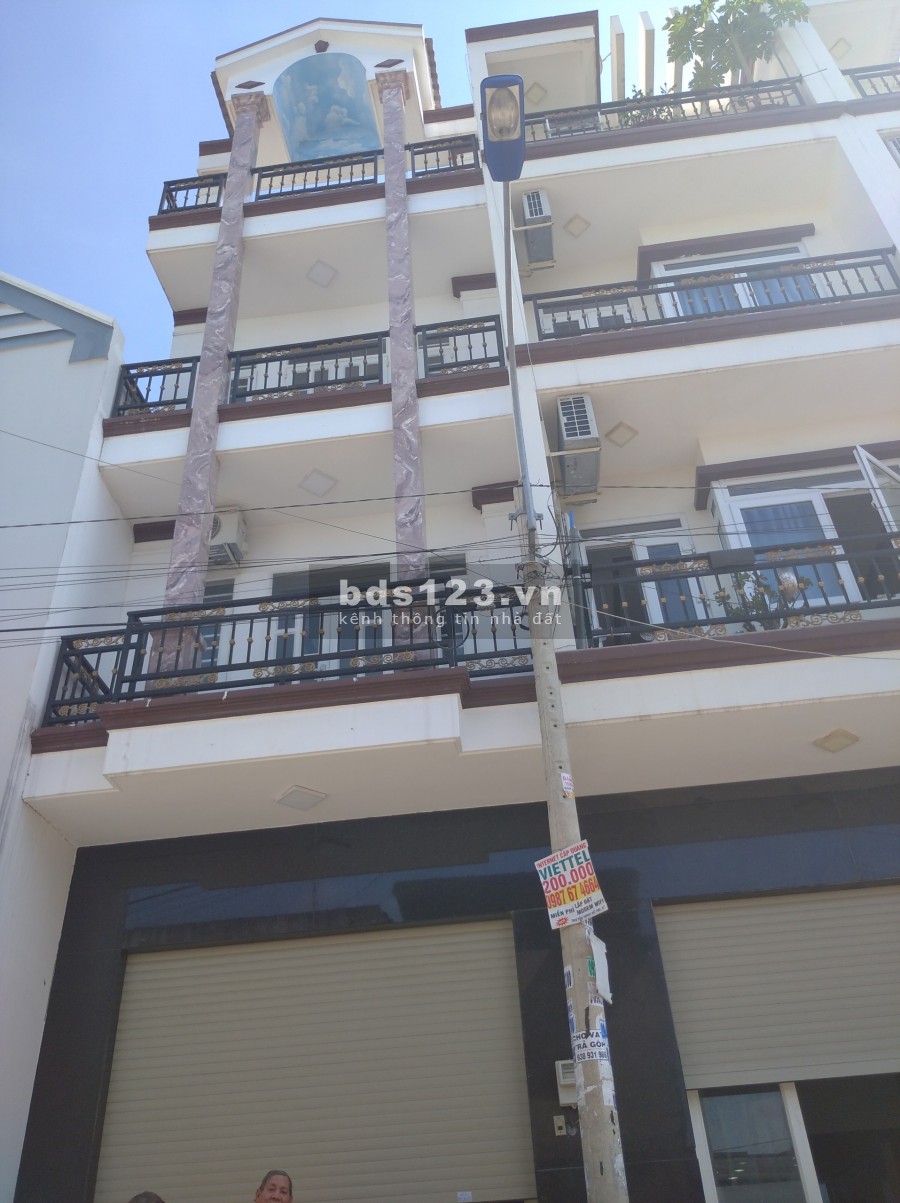 Nhà HXH đường Hương Lộ 2, Phường Bình Trị Đông, Quận Bình Tân