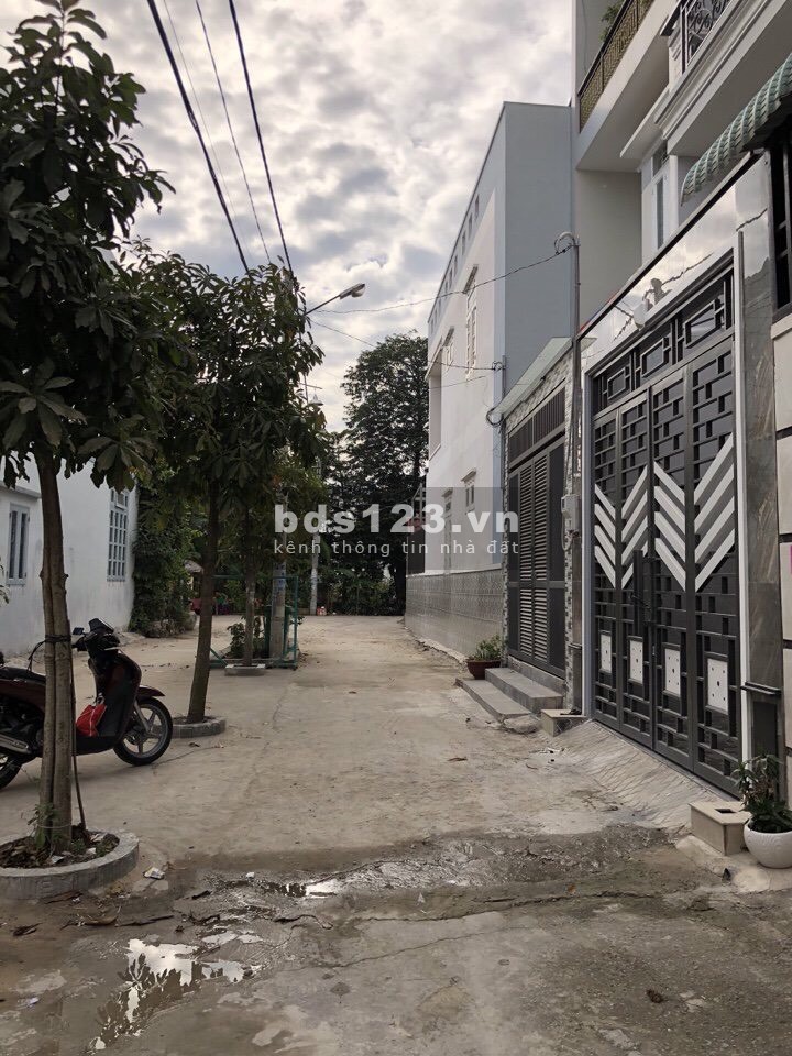Đất khu dân cư TL29 dt 4 x 13 m2 đường nhựa 6m sổ riêng giá đầu tư