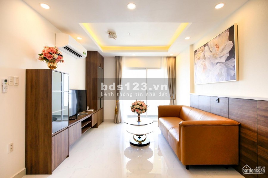 Cần cho thuê căn hộ chính chủ rộng. 58m2, 2 PN, nhà trống, bàn giao ngay, cc Terra Royal, giá 15 triệu/tháng