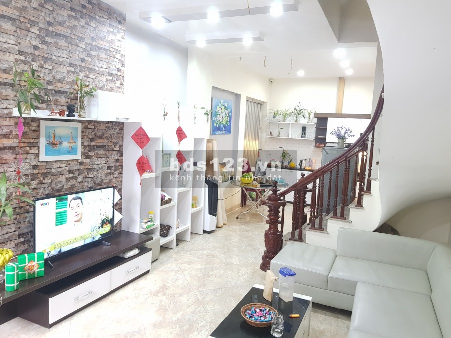 BÁN NHÀ NGỌC THỤY - 45M x 4 TẦNG - Ô TÔ ĐỖ CỔNG, GẦN CẦU LONG BIÊN [2.95 TỶ]