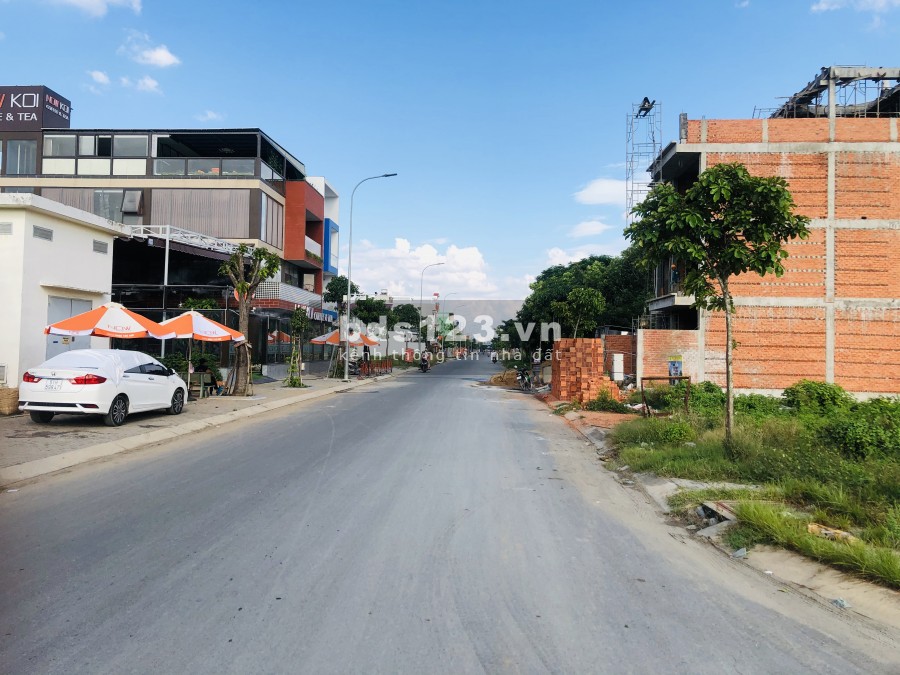 BÁN GẮP LÔ BIỆT THỰ 278.8M2-LÔ BÌA KẾ CÔNG VIÊN VÀ ĐỐI DIỆN CÔNG VIÊN