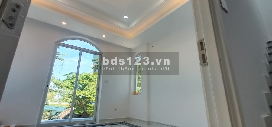 Sở hữu ngay nhà phố cao cấp 1 trệt 2 lầu chỉ với 1.2 tỷ