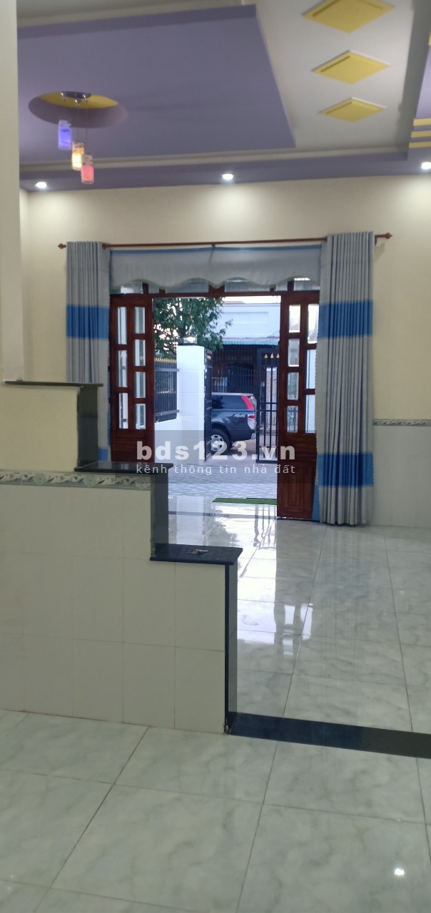 Chuyển nhà, tôi muốn bán lô đất, gần kcn dân cư đông, trg học