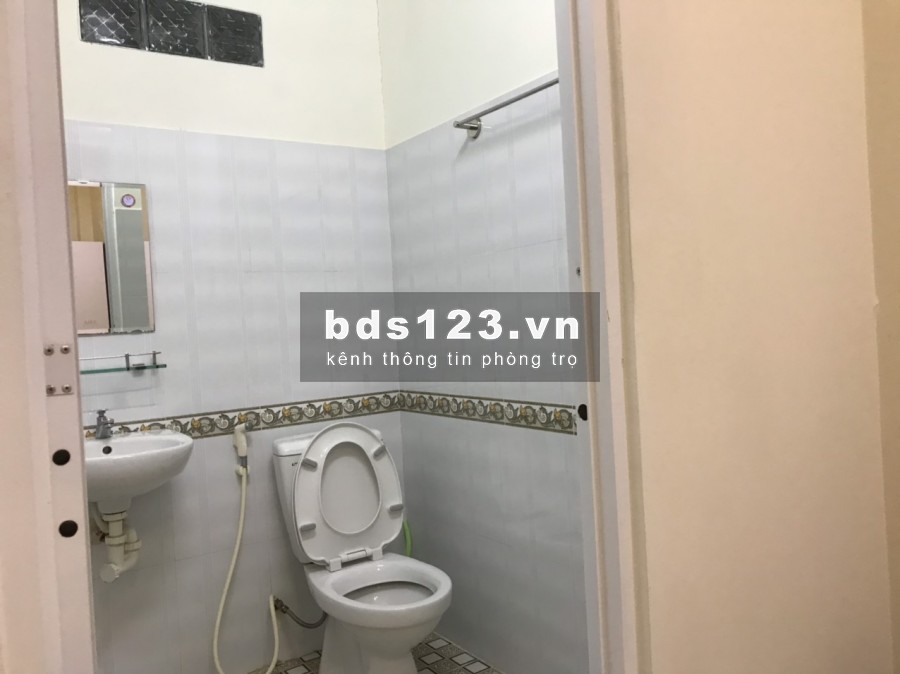 Cho thuê căn hộ cao cấp phường 7 Phú Nhuận đủ nội thất giờ tự do hẻm xe hơi an ninh