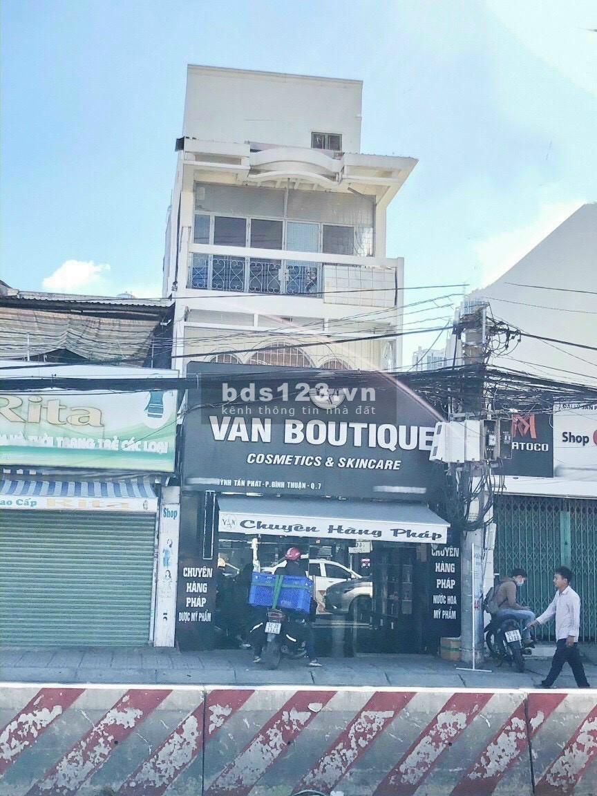 Nhà mặt tiền 3 lầu Huỳnh Tấn Phát, sát cạnh CC Thuế Q7 giá tốt 16,5 tỷ