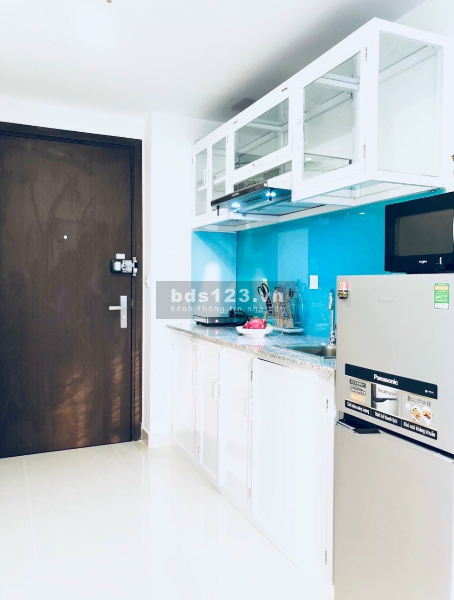 Cho thuê gấp River Gate full nội thất giá thuê 9tr cọc 1 tháng