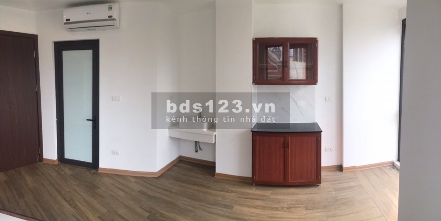 Bán chung cư mini oto tránh, DT 77m2 7 tầng ,16 phòng, thang máy giá 9.5 tỷ.