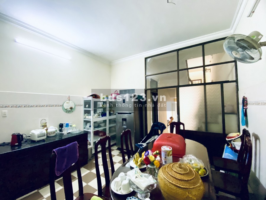 Bán nhà Mặt Tiền Nguyễn Thái Học thích hợp đầu tư kinh doanh