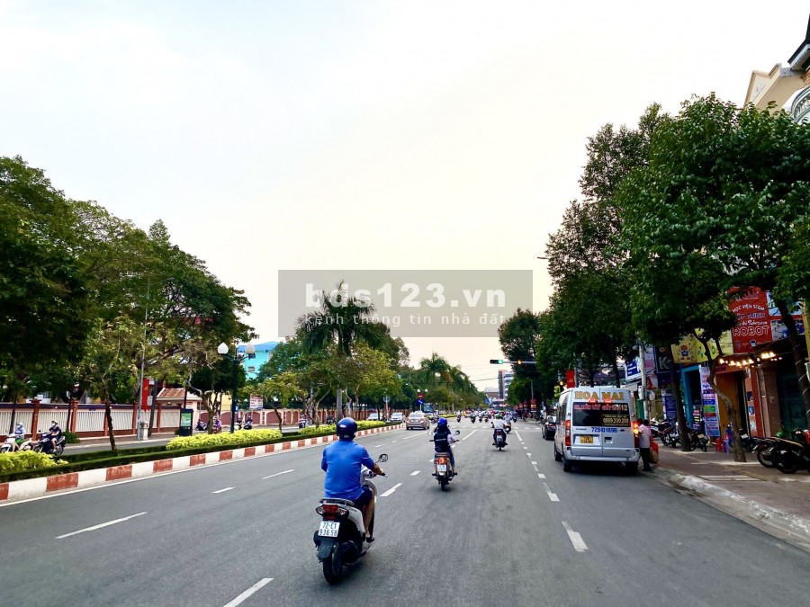Bán nhà Mặt Tiền Nguyễn Thái Học thích hợp đầu tư kinh doanh