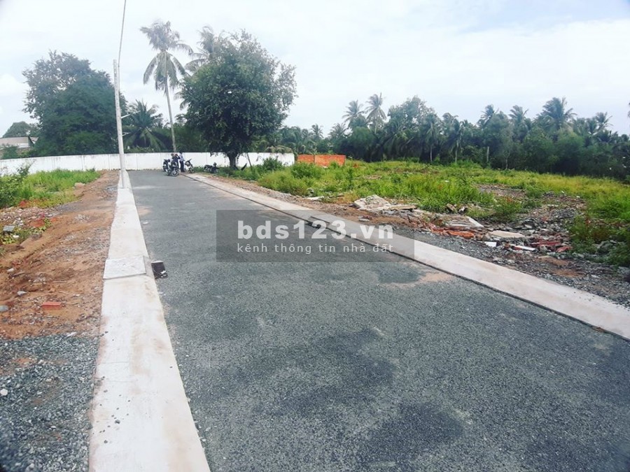 Đất nền Bến Tre 104m2 gần ngã tư Tú Điền