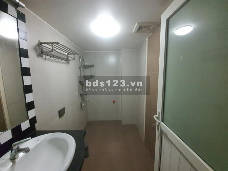 Siêu Hiếm - Sống Vip, Nguyễn Sơn Long Biên 120m2 MTx8m 4T