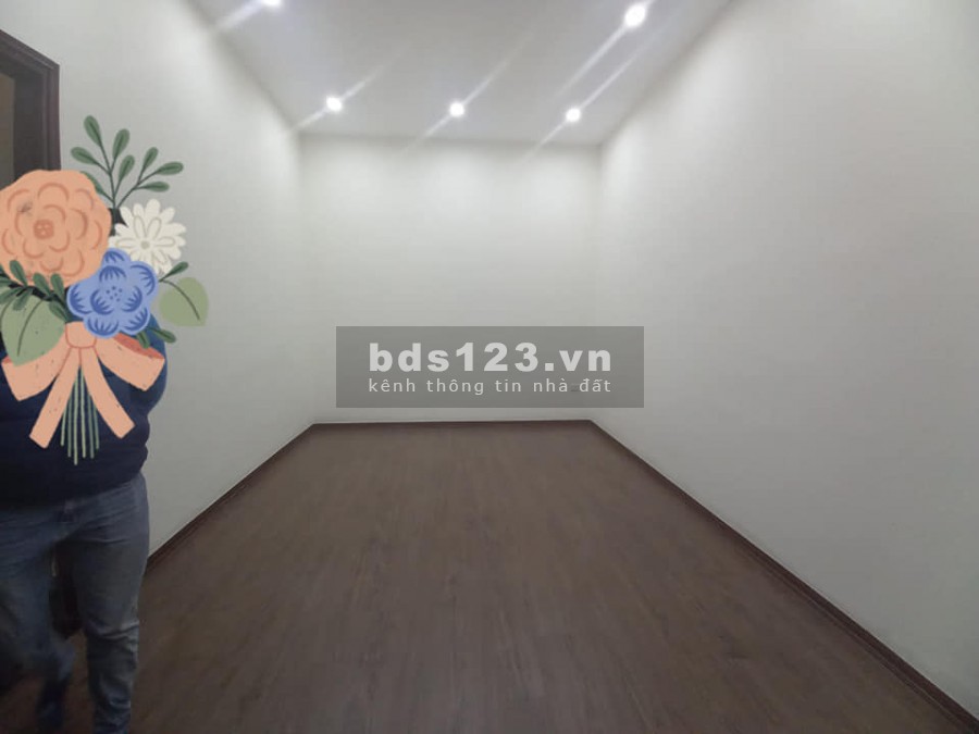 NGÕ QUỲNH NHÀ ĐẸP CÁCH OTO 20M 47M x 3tang MT 4M