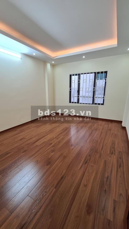 Cần bán GẤP nhà đẹp Bùi Xương Trạch, Thanh Xuân 39m2, 3.1 tỷ