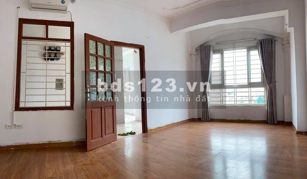 Bán ccmn phố Phạm Văn Đồng 170m2x7T 34 phòng giá 18 tỷ