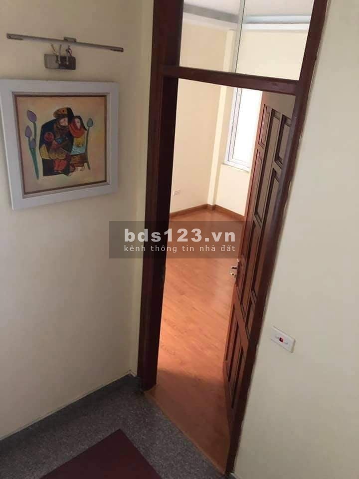 Chỉ với 3,8 tỉ đã có ngay nhà phố Nguyễn Lương Bằng – Đống Đa, DT 40m2, gần đường ô tô