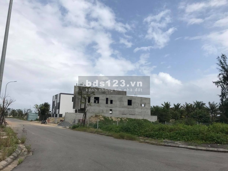 BÁN LÔ ĐẤT 144m2 KHU FPT CITY RẺ
