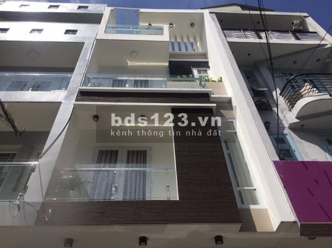 Nhà đẹp đúc 3.5 tấm (4x20) tặng hết NTCC Khu Tên Lửa