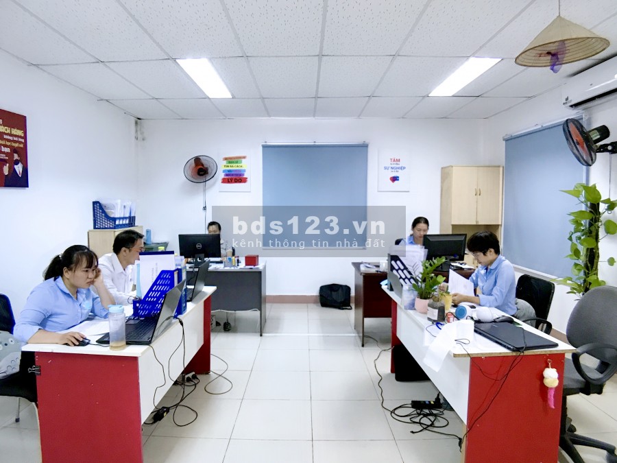 Chỗ Ngồi Chia Sẽ Đường Trần Quốc Toản, Quận Hải Châu, Đà Nẵng